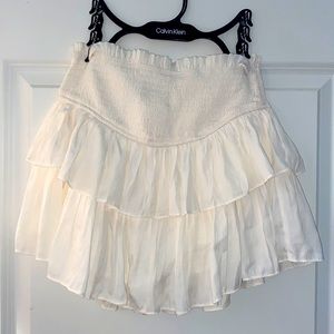 White skort size small